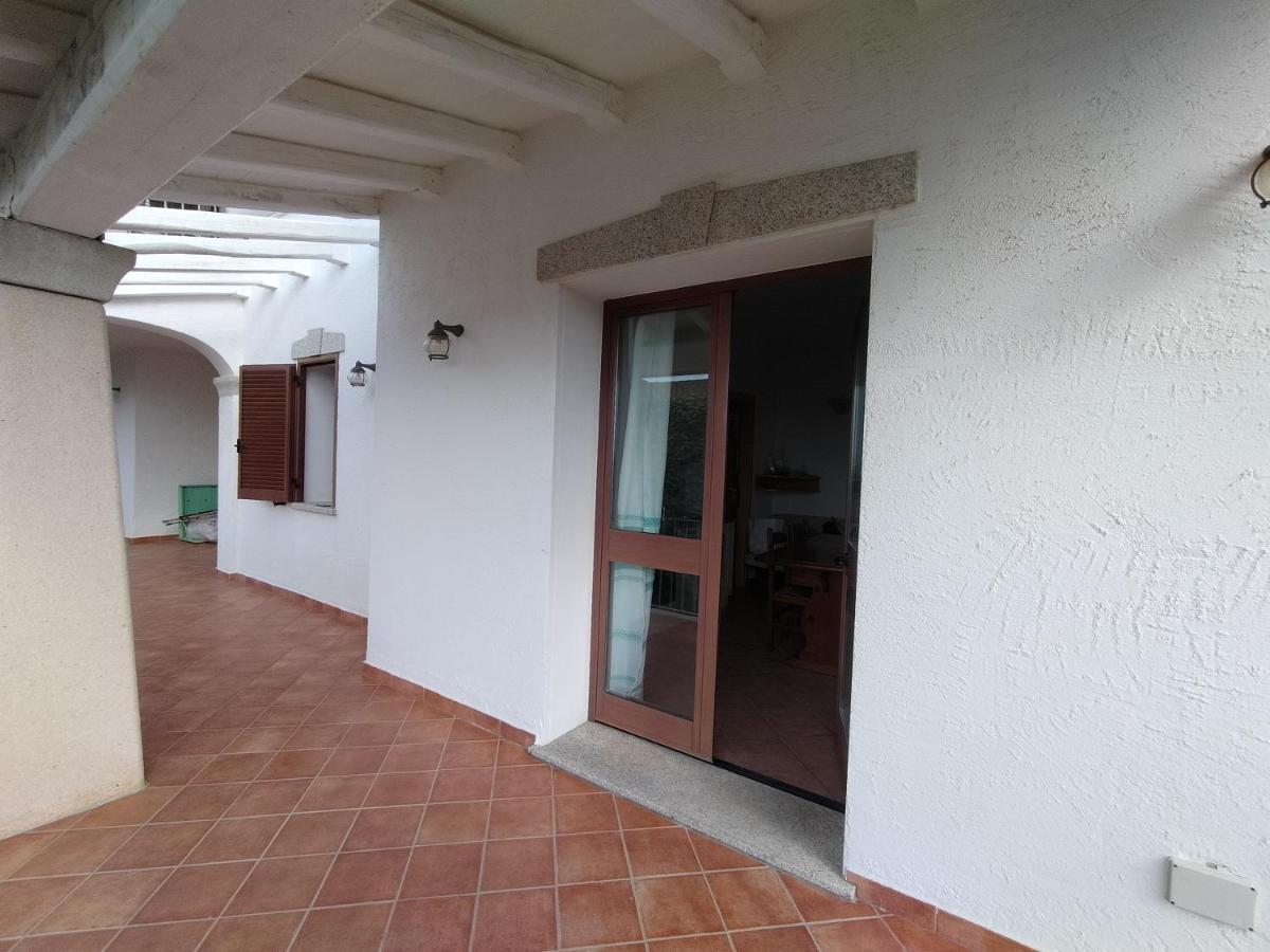 Pittulongu, Trilocale Vista Mare Villa Олбия Екстериор снимка