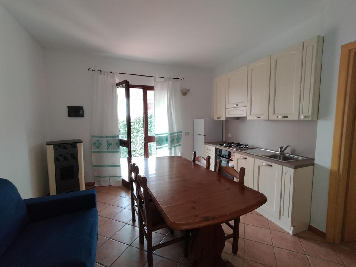 Pittulongu, Trilocale Vista Mare Villa Олбия Екстериор снимка